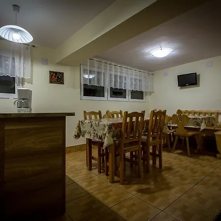 Δωμάτια σε οικογενειακή κατοικία Goscinne Baron Ζακοπάνε